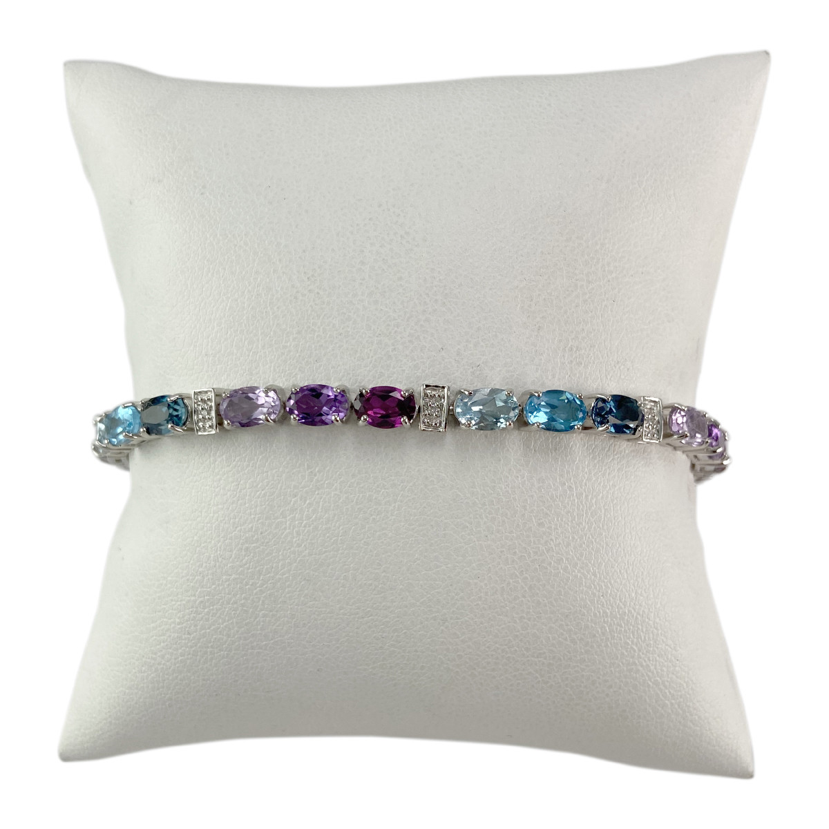 Bracelet d'occasion or 750 blanc pierres fines 19 cm
