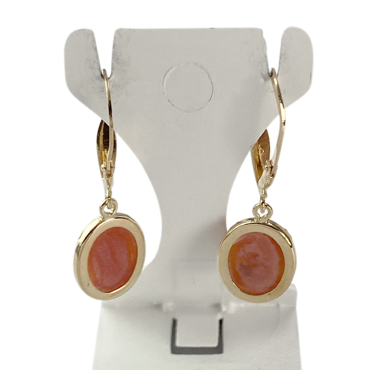 Boucles d'oreilles pendants d'occasion or 750 jaune camée coquille - vue 3