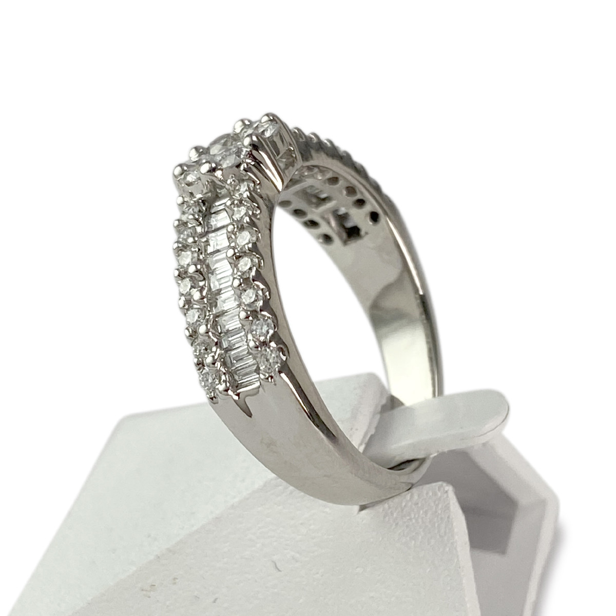 Bague d'occasion or 750 blanc diamant diamant - vue 2