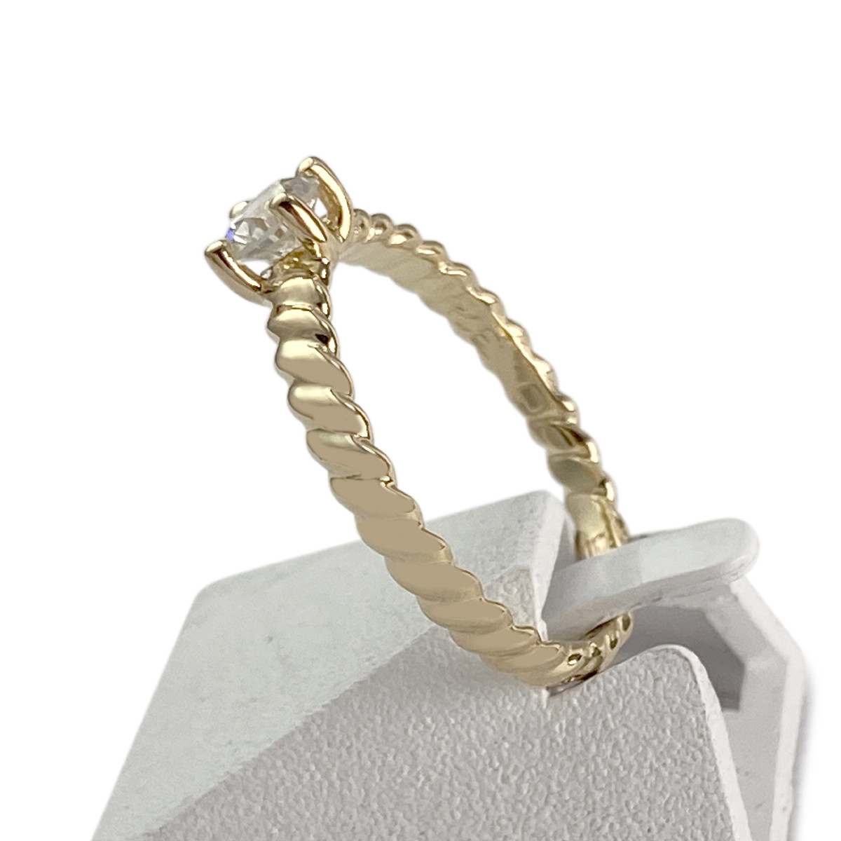 Solitaire d'occasion or 750 jaune diamant - vue 2