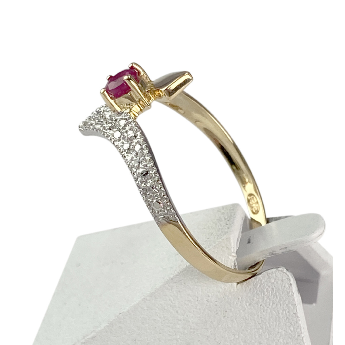 Bague d'occasion or 750 2 tons rubis - vue 2