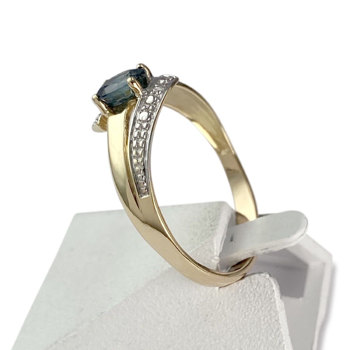 Bague d'occasion or 750 jaune saphir diamant - vue 2