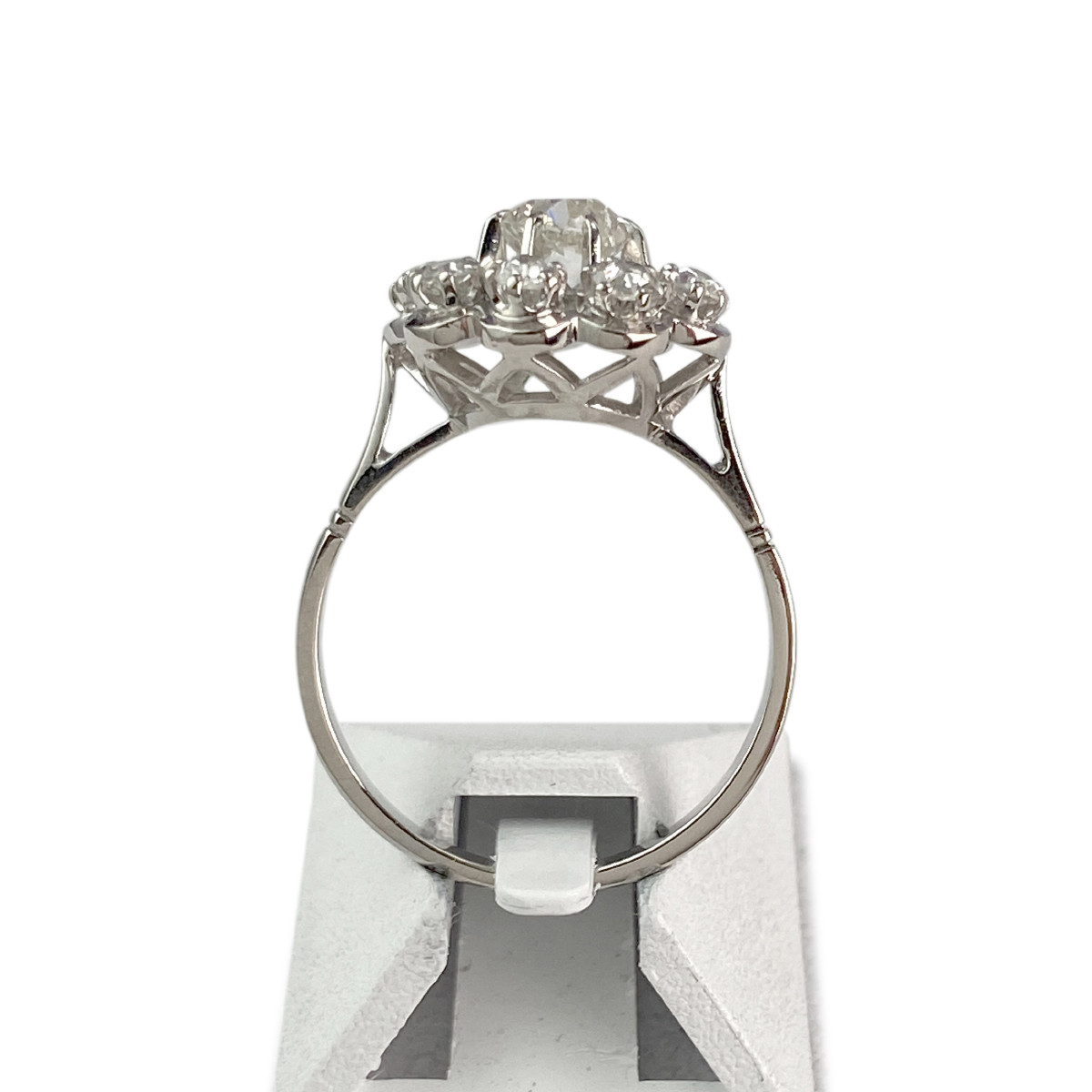 Bague d'occasion or 750 blanc fleur diamants - vue 3