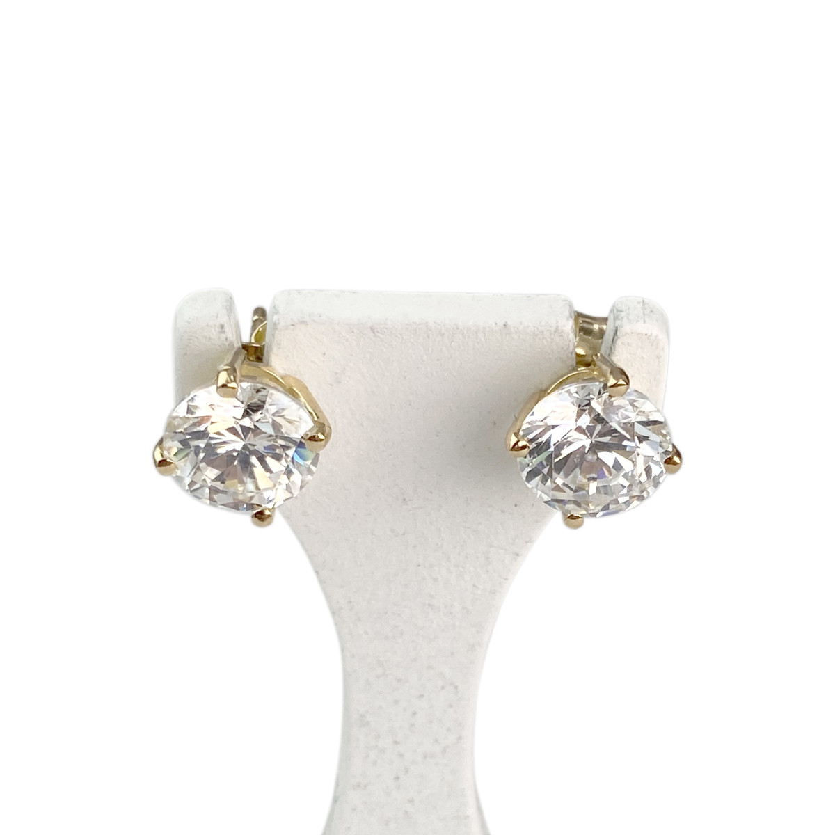 Boucles d'oreilles d'occasion or 750 jaune oxydes de zirconium