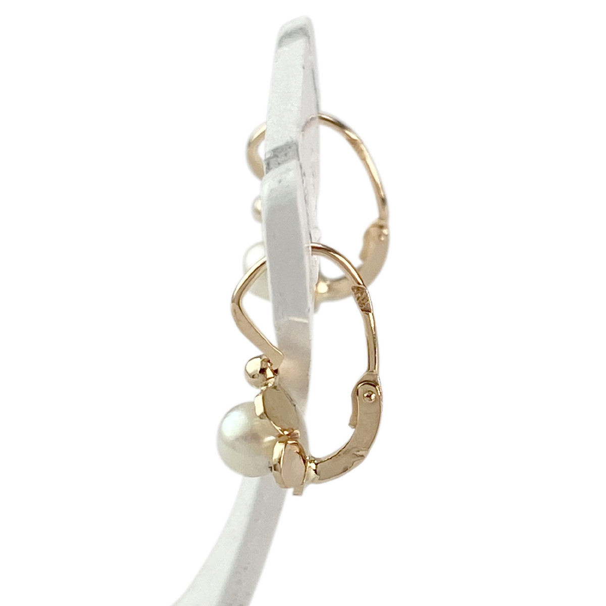 Boucles d'oreilles d'occasion or 750 jaune perle de culture de chine - vue 2