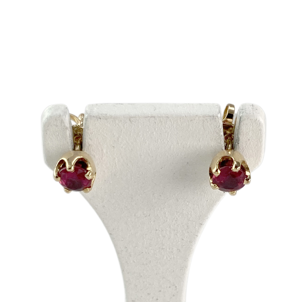 Boucles d'oreilles d'occasion or 750 jaune rubis