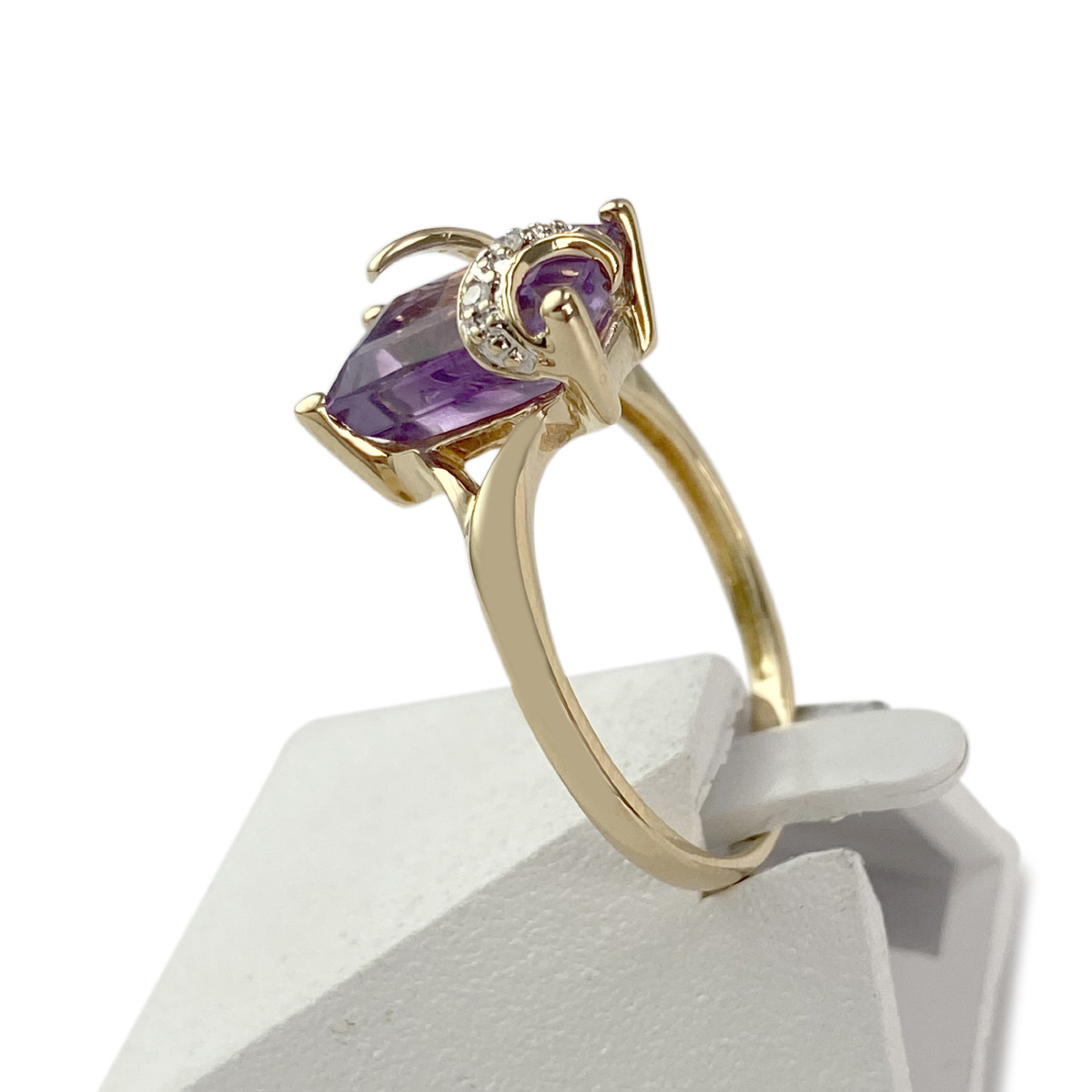 Bague d'occasion or 750 jaune amethyste diamant - vue 2