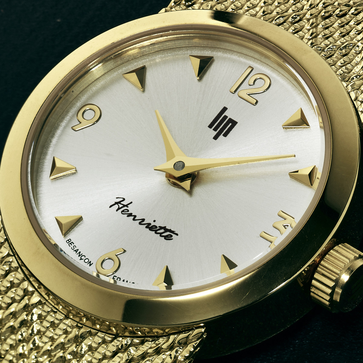 Montre Lip femme acier bracelet métal doré - vue D1