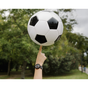 Montre Flik flak Move your body enfant plastique bisourcé bracelet tissu recyclé noir goal
