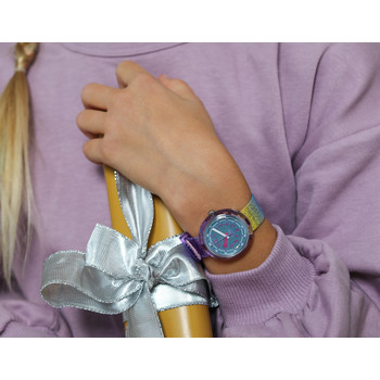 Montre FLIK FLAK SHINE IN RAINBOW enfant bracelet tissu recyclé rose