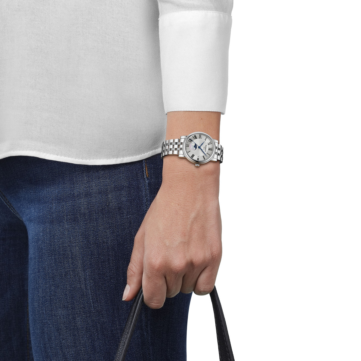 Montre TISSOT T-CLASSIC CARSON PREMIUM LADY MOONPHASE femme cadran gris bracelet acier inoxydable - vue porté 1