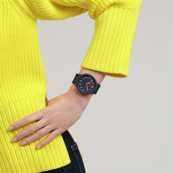 Montre SWATCH essentials mixte cadran bleu bracelet silicone bleu