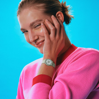 Montre SWATCH essentials femme cadran vert bracelet silicone vert