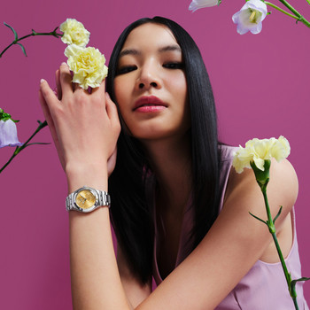 Montre SWATCH blossom time femme cadran jaune bracelet acier inoxydable