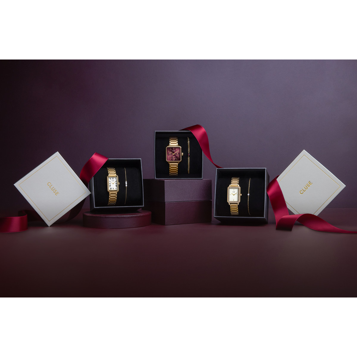 Montre CLUSE FESTIVE 25 Femme cadran blanc bracelet acier inoxydable doré - vue D3