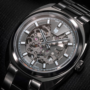 Montre Lip homme automatique acier bracelet métal