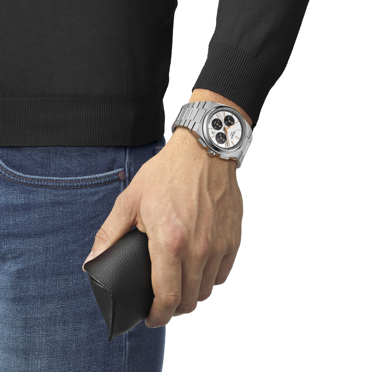 Montre Tissot PRX homme automatique chronographe acier - vue porté 1