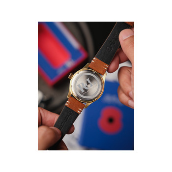 Montre AVI 8 Flyboy homme bracelet cuir marron