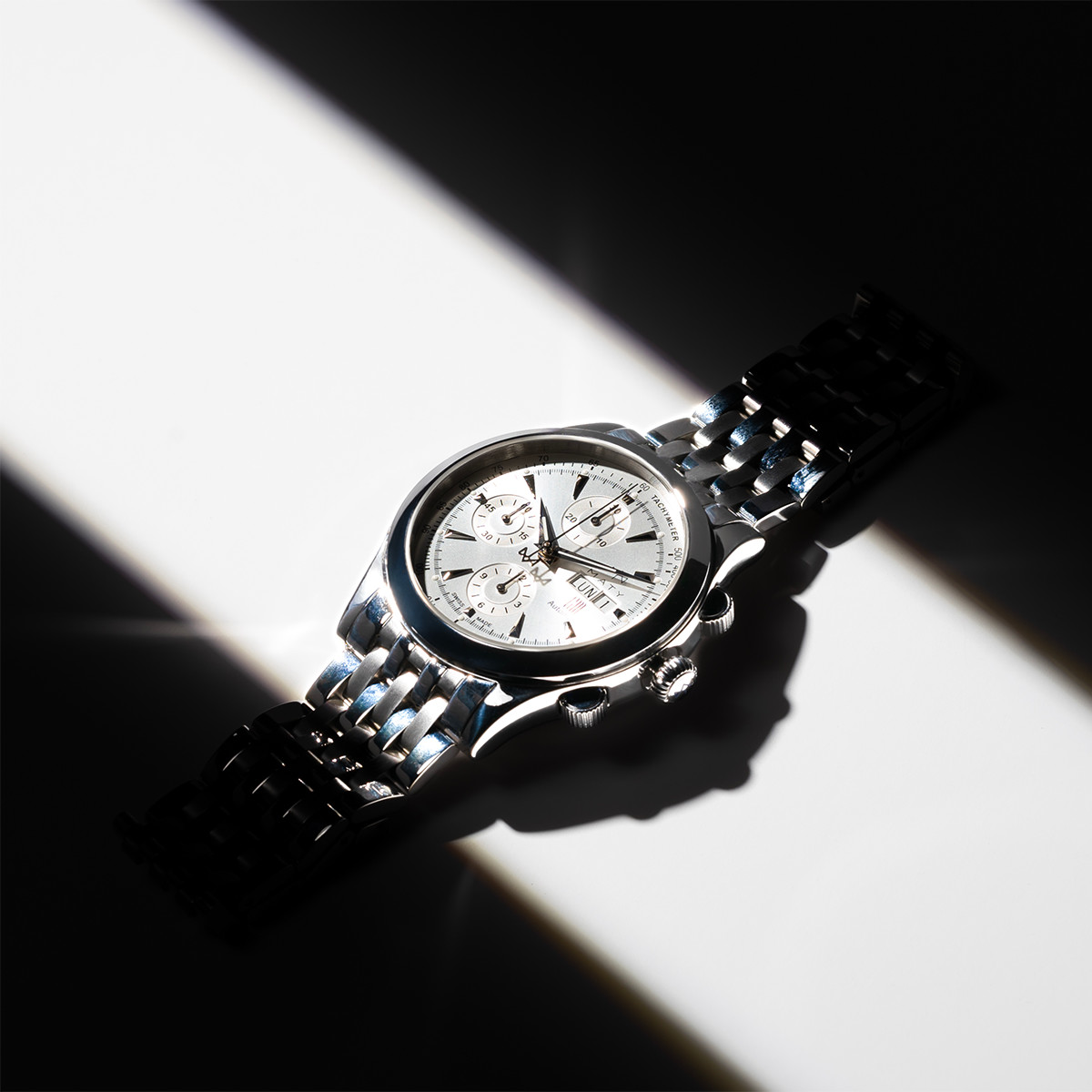 Montre MATY GM automatique chronographe cadran gris bracelet acier - vue D4