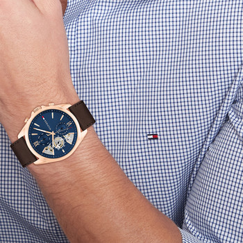 Montre TOMMY HILFIGER baker homme analogique, bracelet cuir marron