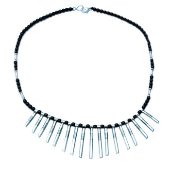 Collier de mariage noir touareg celebra