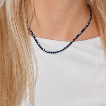 Collier Rang de Perles d'Eau Douce Rondes 4-5 mm Noires Or Blanc 18 Carats