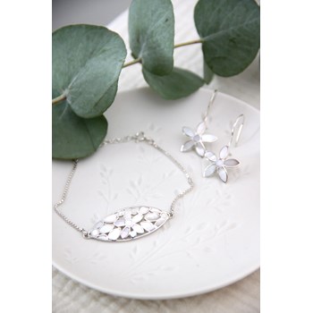 Boucles d'oreille ADEN Fleur Nacre blanche véritable Argent massif 925