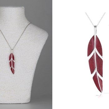 Pendentif Feuille de bananier en Corail sur Argent Chaîne incluse