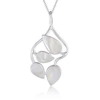 Pendentif feuillage de nacre blanche sertie argent 925
