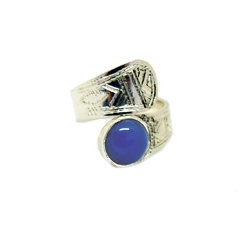 Bague croisée cornaline bleue tradition artisanal
