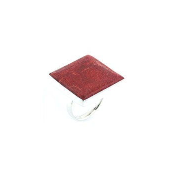 Bague carrée gorgone rouge