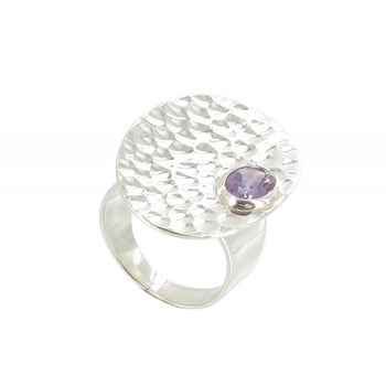 Hammered 925 Silver Ring with Oval Amethyst