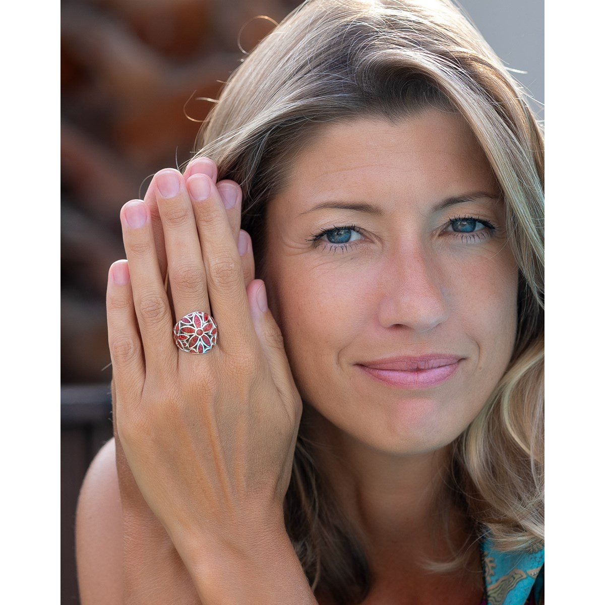 Bague corail en argent massif : un bijou délicat et féminin | Aden Boutique - vue 2