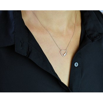 Necklace heart of small zirconium oxides Gold-plated 750 3 microns
