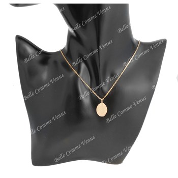 Gold plated 750 3 microns laurel wreath medallion necklace