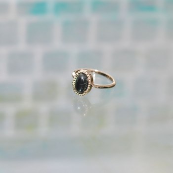 Bague agate noire et plaqué or jaune AGATHA - Bijoux Privés Discovery