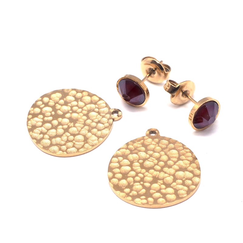 Boucles d'oreilles en acier dorées ornées de cristaux Swarovski avec pierres Crystal noires - vue 2
