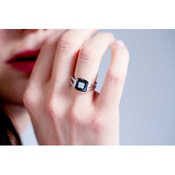 Bague Addison en Argent avec oxyde de zirconium blanc