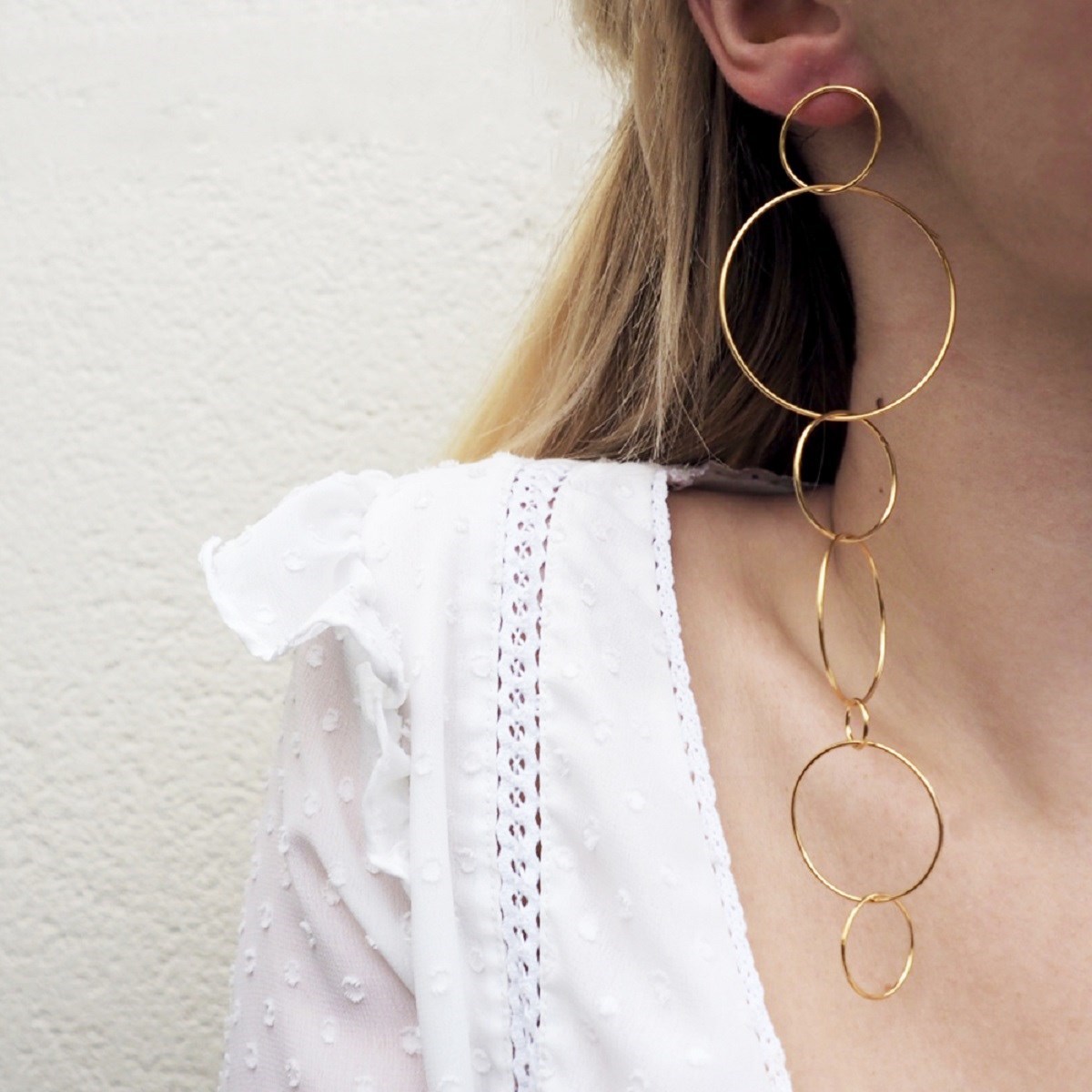 Boucles d'oreilles dorées CIRCLE - vue V2