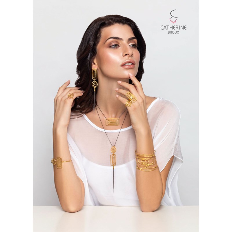 Bague ajustable en plaqué or rose avec fil et carré martelé à la main - Bijou de créateur - vue 2
