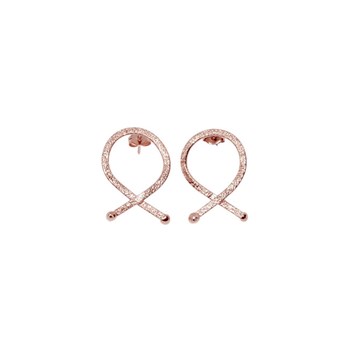 Boucles d'oreilles en plaqué or rose martelée à la main - Bijou de créateur