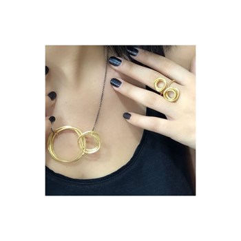 Bague ajustable en plaqué or rose faite main avec cercles texturés métalliques - Bijou de créateur