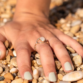 Bague Fine Plaqué Or Pierre de Lune Pierres Precieuses