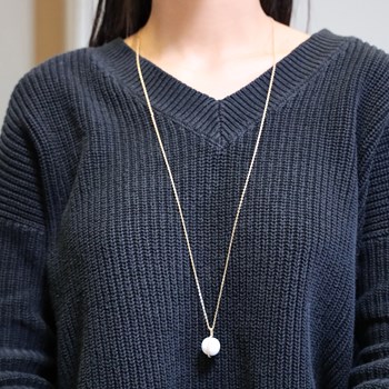 Collier Argent Doré Sphère Blanche Sertie