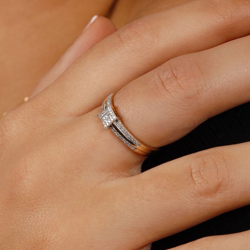 Bague ' Clémence' Or jaune et Diamant - vue 2