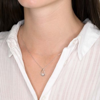 Pendentif 'Ilinca' Or blanc et Diamant