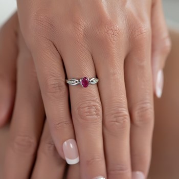 Bague ADEN Or 585 Blanc Rubis et diamants 1.32grs