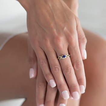 Bague ADEN Or 585 Jaune Saphir et diamants 2.684grs