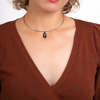 Glittering crystal choker necklace