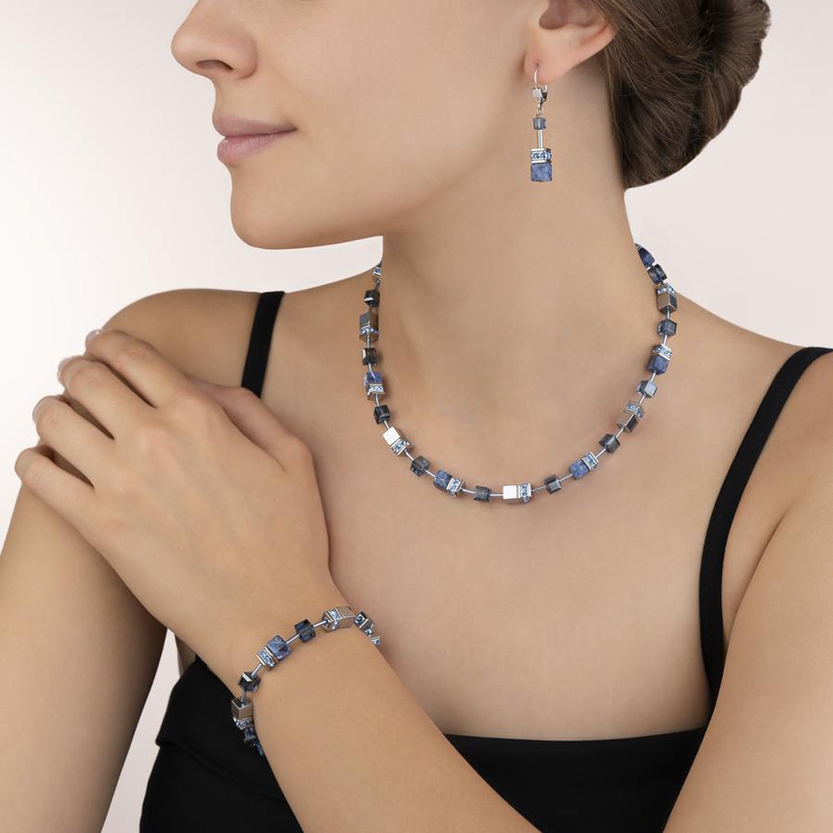 Bracelet Coeur de Lion Géocube sodalite et hématite
bleu - vue 2